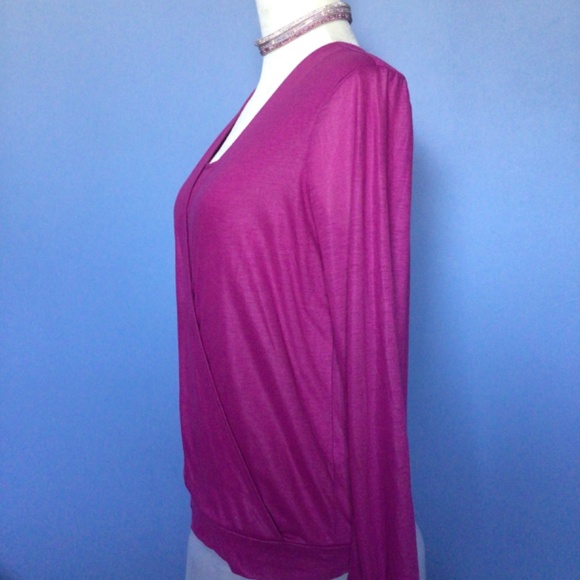 Magenta Banana Republic Draped Top Petite Medium - Picture 2 of 7